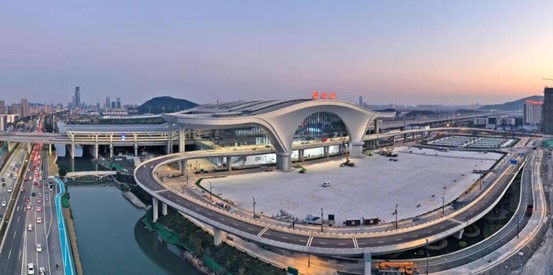 利发国际欧洲厅|Home