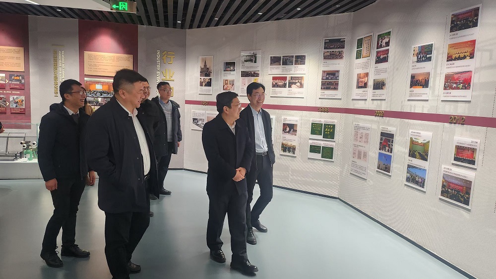 首页|bifa必发集团中国官方网站